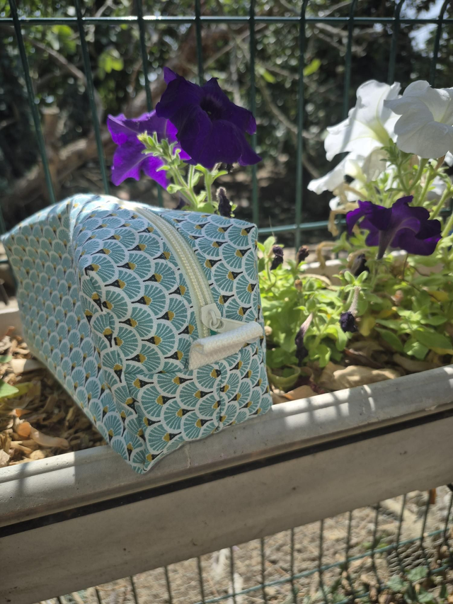 Trousse XL "art vert d'eau"